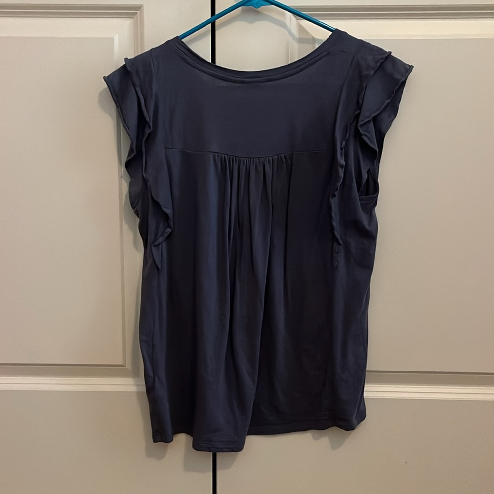 Gap Ruffle Top - Picture 2 of 3